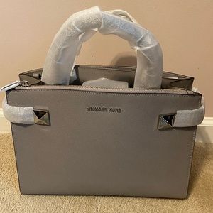 NWT Michael Kors Pearl Grey Karla Satchel